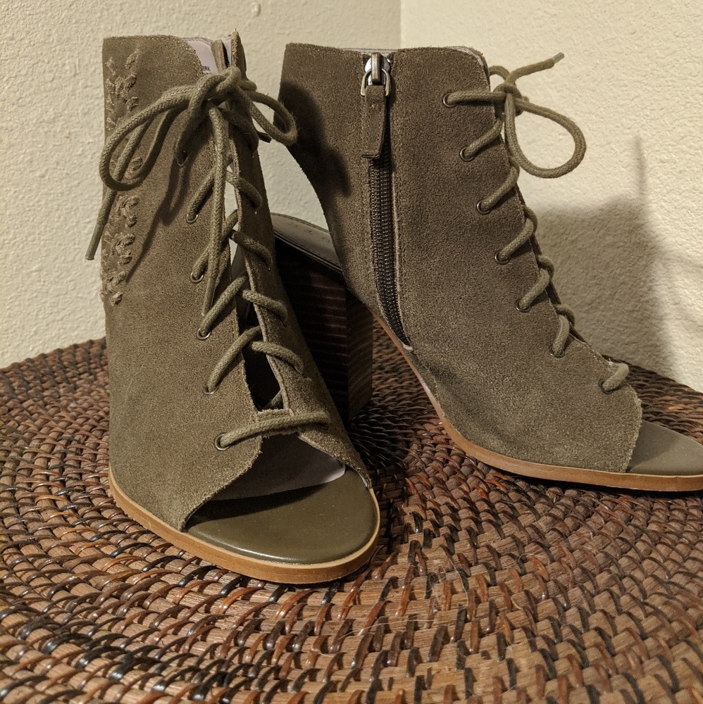 Lace up booties